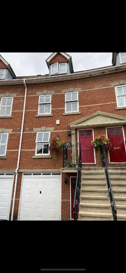 Private Room In Family Home Bournemouth Exterior foto